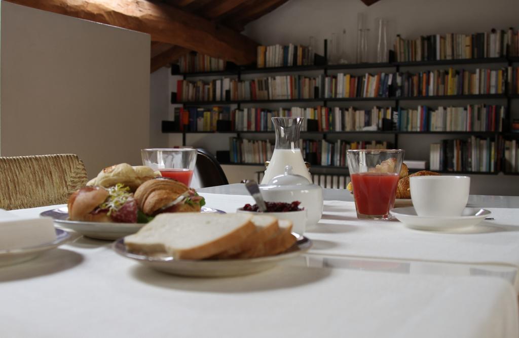 Stella21 Bedandbreakfast Modena Luaran gambar